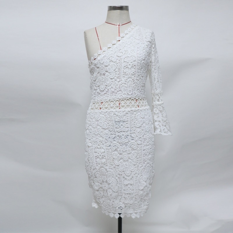 Women Dress One Shoulder Hollow Out Lace es Temperament Asymmetrical Ladies Fashion Mini Summer es 210524