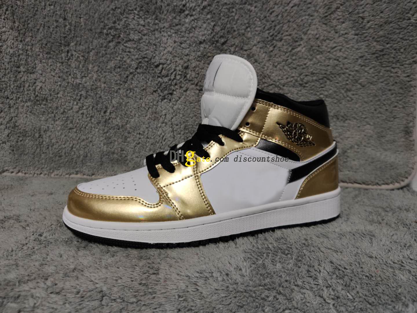 1 Mid SE Metallic Gold Basketball shoes 1s Mens Womens shoe Sneakers for size 36-46 DC1419 700, 554724 074
1 Mid SE Metallic Gold Basketball shoes 1s Mens Womens shoe Sneakers for size 36-46 DC1419 700, 554724 074