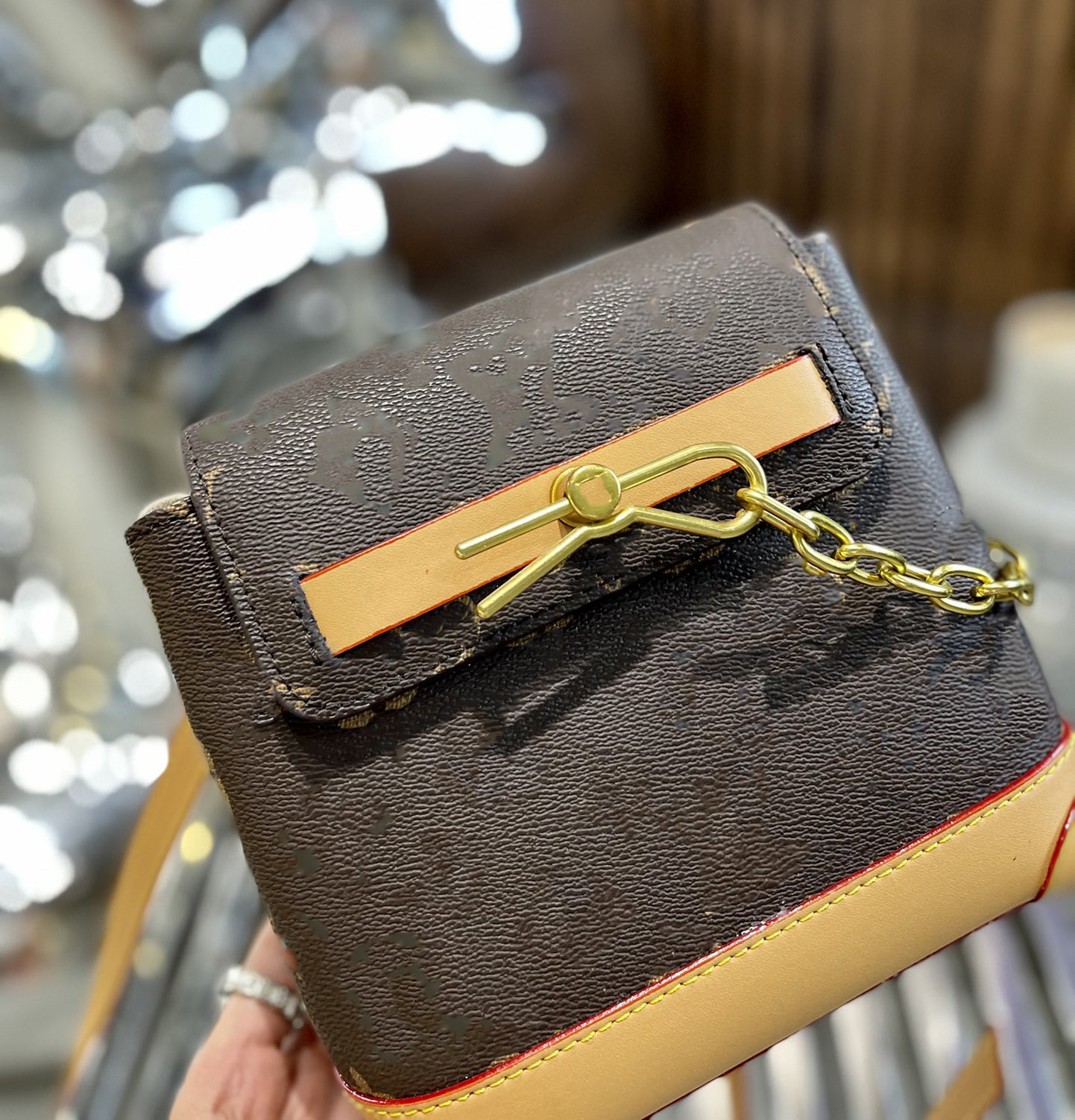 Women Handbag Luxurys Designers Shoulder Bags Crossbody purse Fashion Genuine Leather Multifunctional large-capacity carry-on bag 09, #6 original dust bag
Women Handbag Luxurys Designers Shoulder Bags Crossbody purse Fashion Genuine Leather Multifunctional large-capacity carry-on bag 09, #6 original dust bag