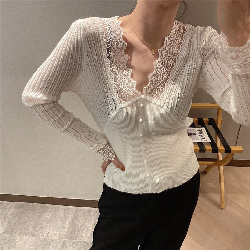 Comelsexy Fashion V-Neck Lace Sweaters Streetwear High Quality Women Warm Retro Elegance Chic Sexy Slim Pullovers Tops 210515