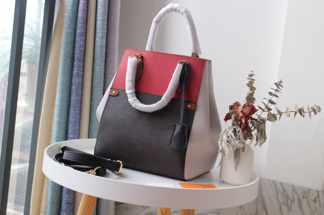 Top quality bag brand luxury designer women's purse 2021 original handbagsimitation large capacity handbag wholesale, High quality
Top quality bag brand luxury designer women's purse 2021 original handbagsimitation large capacity handbag wholesale, High quality