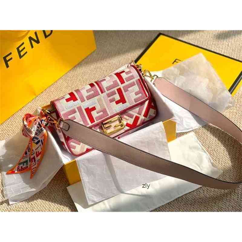 21 year embroidery stick single hand MESSENGER canvas antique BAG handbag zly
21 year embroidery stick single hand MESSENGER canvas antique BAG handbag zly