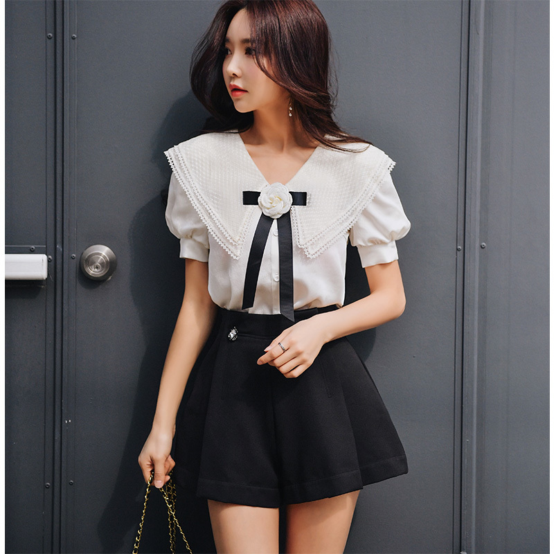 Dabuwawa Summer Sweet Turn-down Collar Blouse Women Puff Sleeve Appliques Floral Bow Solid Casual Shirts Tops Female DT1BST021 210520
