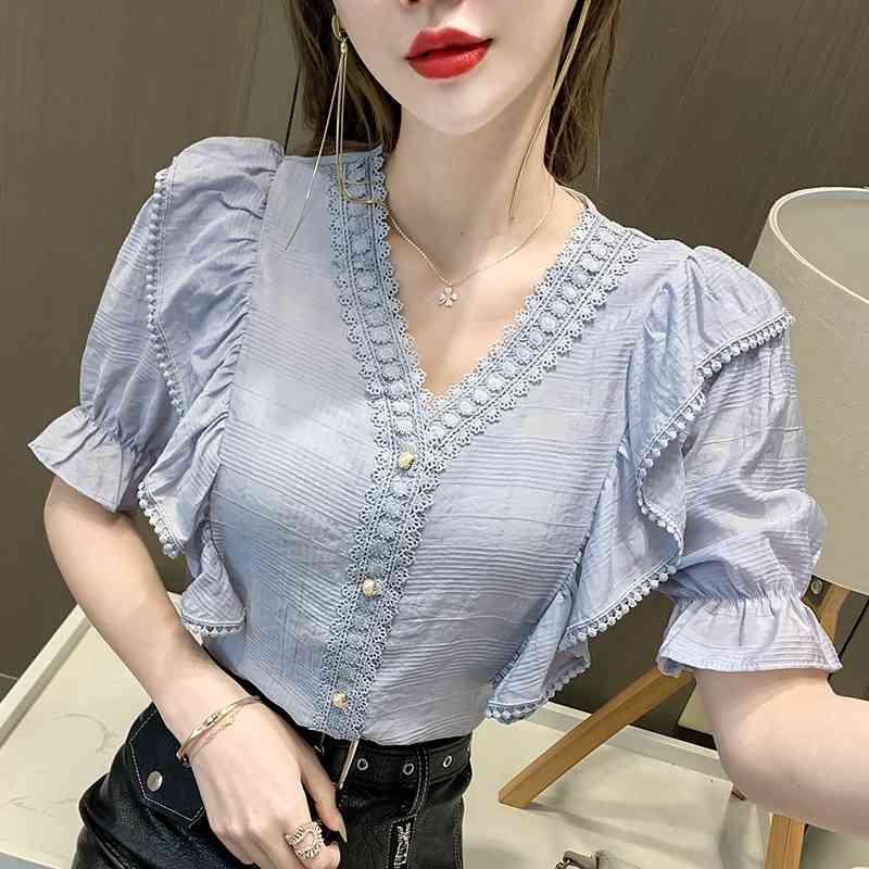Summer Women Korean-Style Loose Shirt V-neck Ruffled Short-Sleeved Ladies Top Fashion Sweet Pullover Solid Blouses 210515