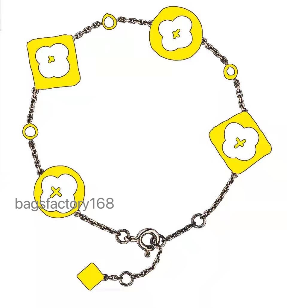 Lucky Four-leaf Horseshoe Charm Bracelets Adjustable Handmade Jewelry Women Men Lover's Friendship Gift
Lucky Four-leaf Horseshoe Charm Bracelets Adjustable Handmade Jewelry Women Men Lover's Friendship Gift