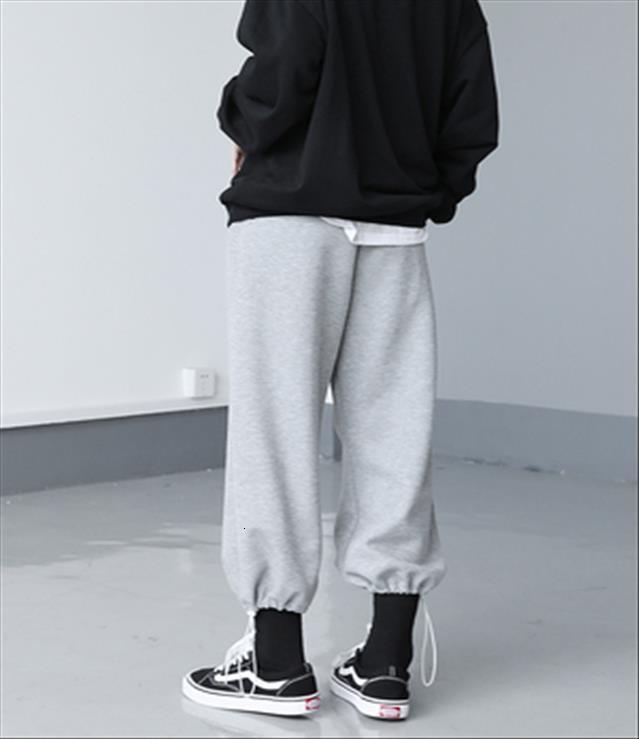 loose straight waist, high wide womens pants legged, bound feet, nine point slacks, drawstring, sweatpants, men, Black;white
loose straight waist, high wide womens pants legged, bound feet, nine point slacks, drawstring, sweatpants, men, Black;white