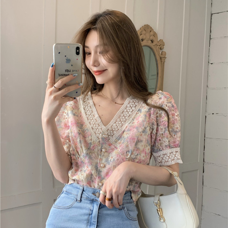 Kant Bloemen Vrouwen Shirts V-hals Bladerdeeg Mouw Mode Zomer Blouses Koreaanse Zoete Blusas Mujer Korean Ruches Tops 210515