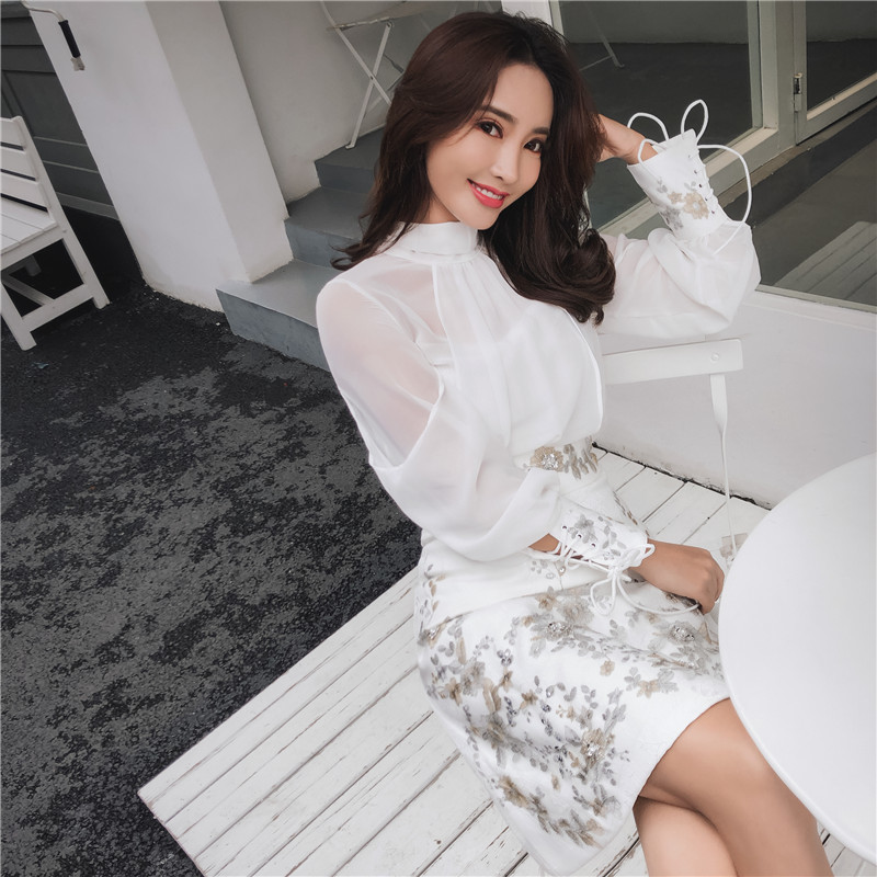 Autumn Women 2 Piece Outfits fashion white Long Sleeve Chiffon Blouse+High Waist Floral Sequins embroidery Midi Skirt Suit 210518