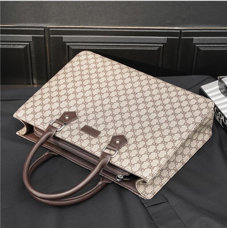 Factory wholesale men handbag fashion business briefcase large printed mens shoulder bag European and American Style leather messenger bags, Plaid2
Factory wholesale men handbag fashion business briefcase large printed mens shoulder bag European and American Style leather messenger bags, Plaid2