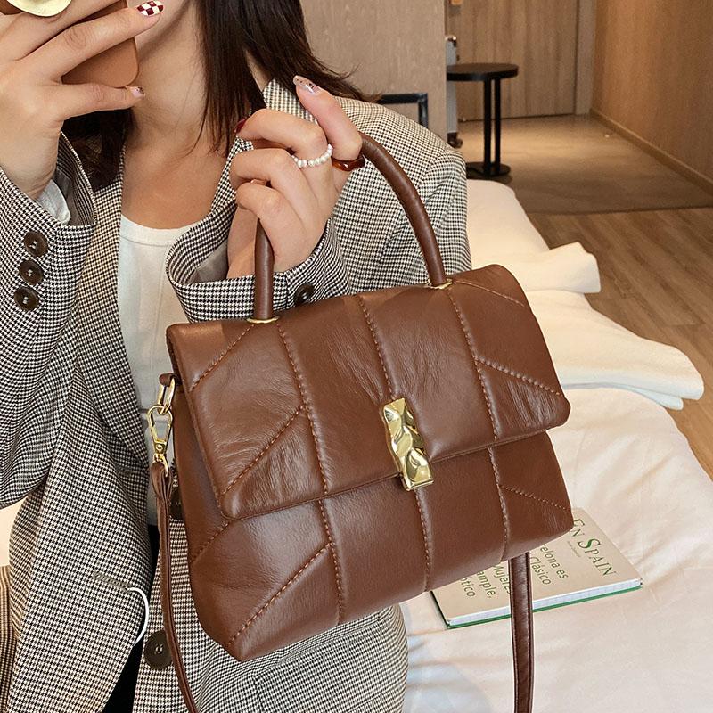 Evening Bags Vintage Soft Leather Handbag Women Shoulder Crossbody 2021 Designer Messenger Ladies Totes High Quality
Evening Bags Vintage Soft Leather Handbag Women Shoulder Crossbody 2021 Designer Messenger Ladies Totes High Quality