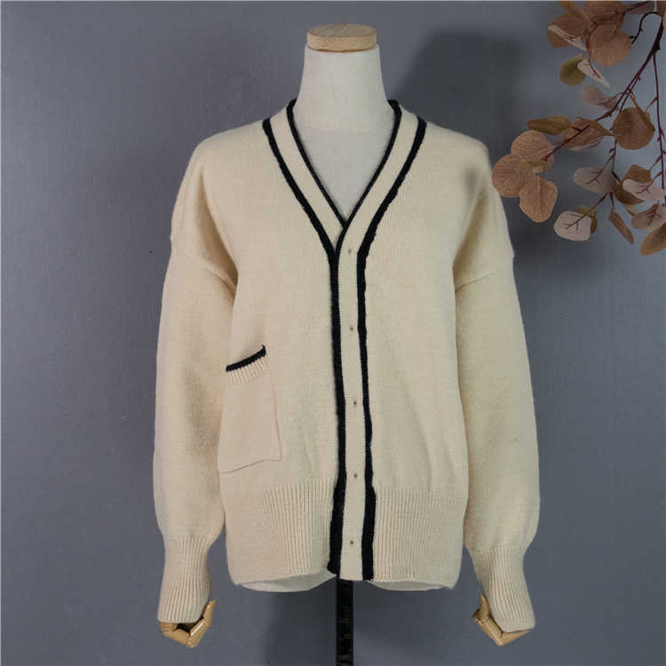 Colorfaith Winter Spring Women's Sweaters Loose Fashionable Knitwear Korean Knitted Ladies Covered Button Cardigans SWC7752 210918