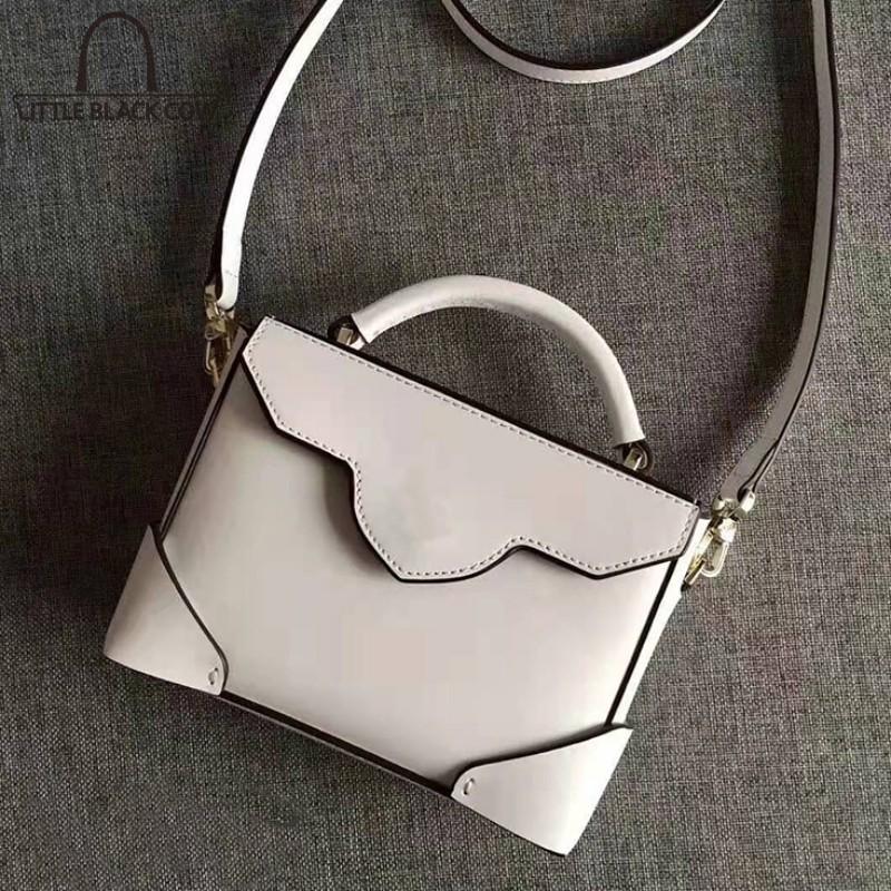 Evening Bags Vintage Designer Flap Bag Women Fashion Casual Messenger Pu Leather Handbag Office Ladies Single Shoulder Crossbody
Evening Bags Vintage Designer Flap Bag Women Fashion Casual Messenger Pu Leather Handbag Office Ladies Single Shoulder Crossbody