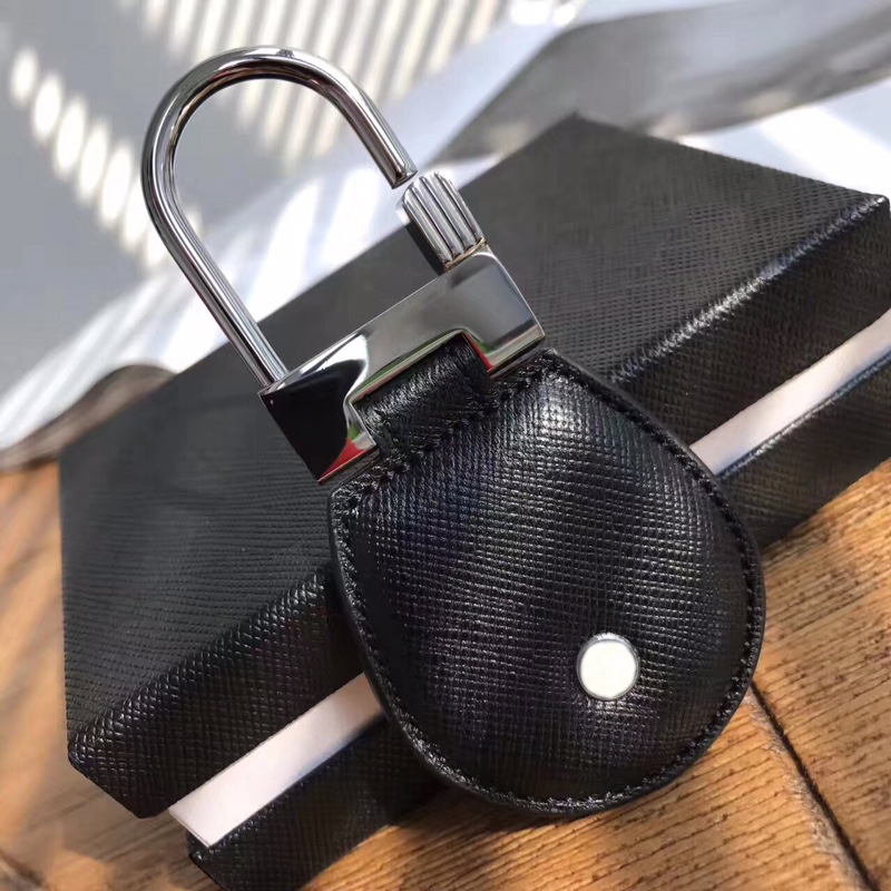 Luxury Jewelry Key Rings For men High Quality Black Leather Steel Top Gift With Box, Slivery;golden
Luxury Jewelry Key Rings For men High Quality Black Leather Steel Top Gift With Box, Slivery;golden