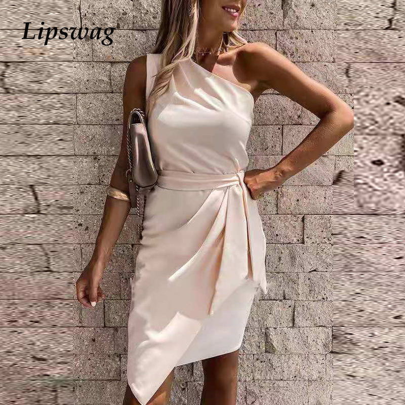 2021 elegant lace-up belt office lady dress casual summer women solid mini dress one shoulder sleeveless party dresses 3xlhigh quality, Black;gray
2021 elegant lace-up belt office lady dress casual summer women solid mini dress one shoulder sleeveless party dresses 3xlhigh quality, Black;gray