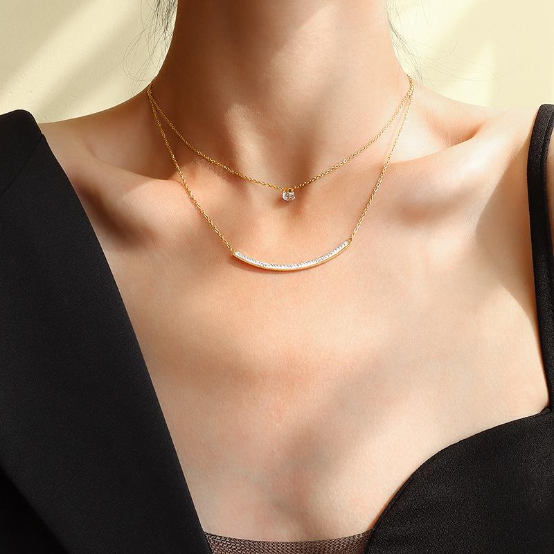 Pendant Necklaces Tiny Double Chain Smile Bar Multi-Layer Necklace Gold Stainless Steel Zircon Women Party Jewelry Choker
Pendant Necklaces Tiny Double Chain Smile Bar Multi-Layer Necklace Gold Stainless Steel Zircon Women Party Jewelry Choker