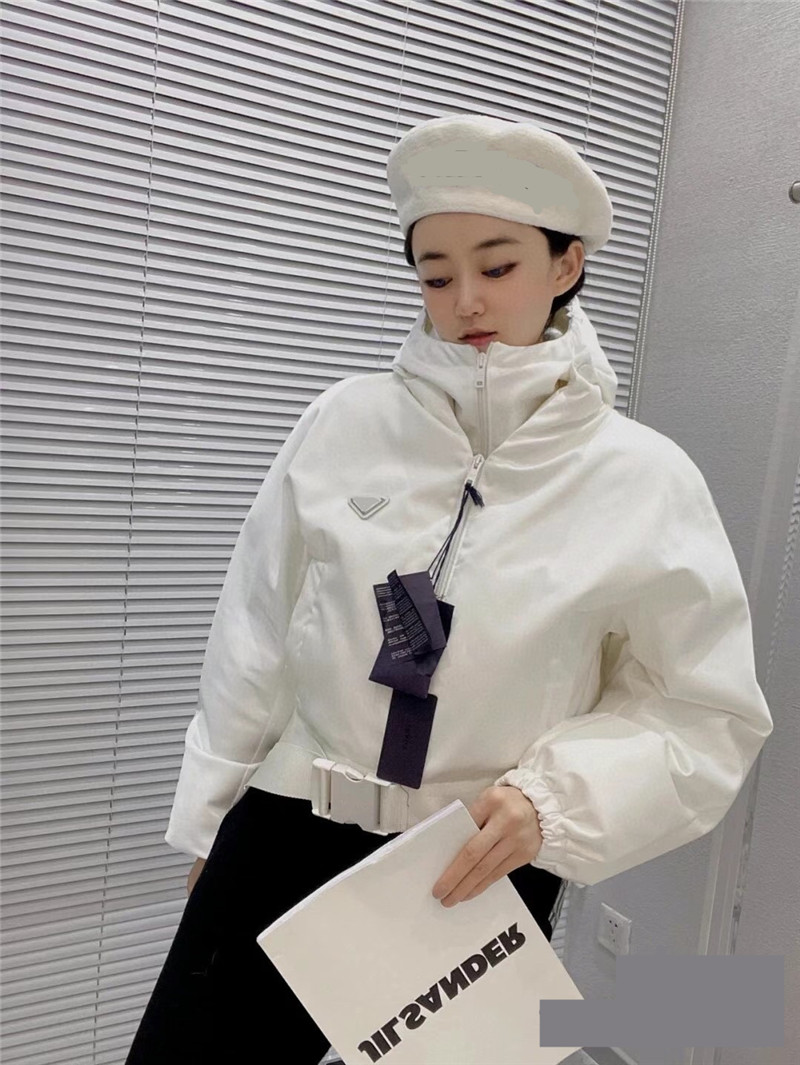 Hooded Cotton Jackets Coat Parka Jacket Fashion Women With Waist Belts Adjustable Overcoat Down Tight Winter Coats, Black
Hooded Cotton Jackets Coat Parka Jacket Fashion Women With Waist Belts Adjustable Overcoat Down Tight Winter Coats, Black