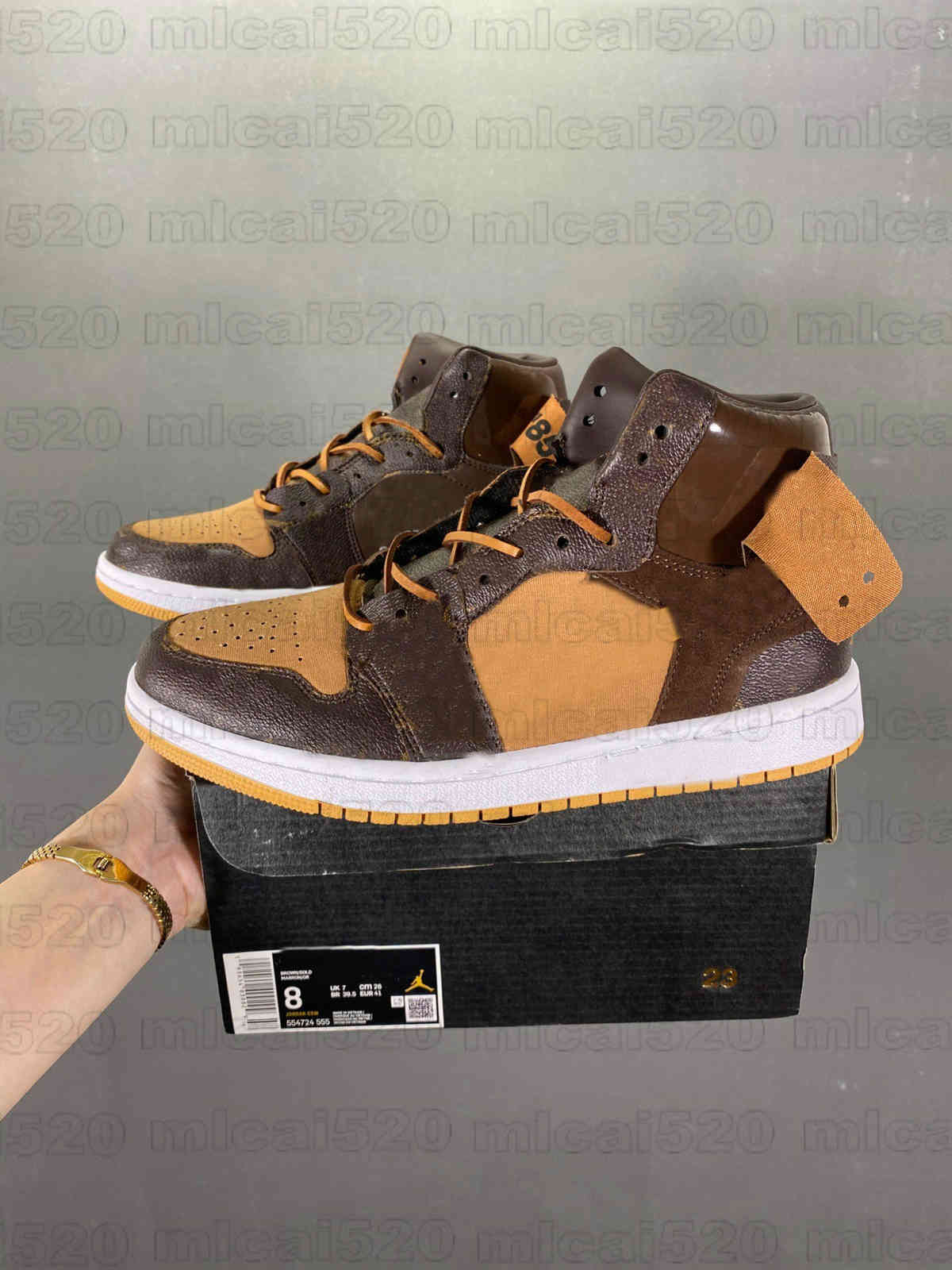 Basketball Shoes Special 1 Off Designer 1S High Low Brown Monograms Ceeze Old Flower White Black Sneakers
Basketball Shoes Special 1 Off Designer 1S High Low Brown Monograms Ceeze Old Flower White Black Sneakers