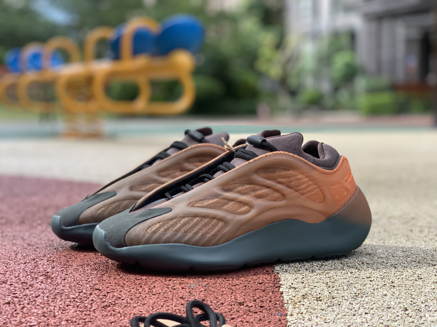 Designer Outdoor Shoes for Men Women white Air flat Sneakers Fashion Platform V3 loafers Luxury Running shoe Basketball Sneaker Runner 700 Trainers
Designer Outdoor Shoes for Men Women white Air flat Sneakers Fashion Platform V3 loafers Luxury Running shoe Basketball Sneaker Runner 700 Trainers