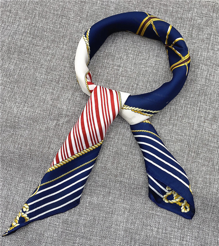 2021 Square Silk Scarf Women Fashion Print Small Neck Scarfs Office Lady Hair Band Foulard Handkerchief Female Bandana Shawl
2021 Square Silk Scarf Women Fashion Print Small Neck Scarfs Office Lady Hair Band Foulard Handkerchief Female Bandana Shawl