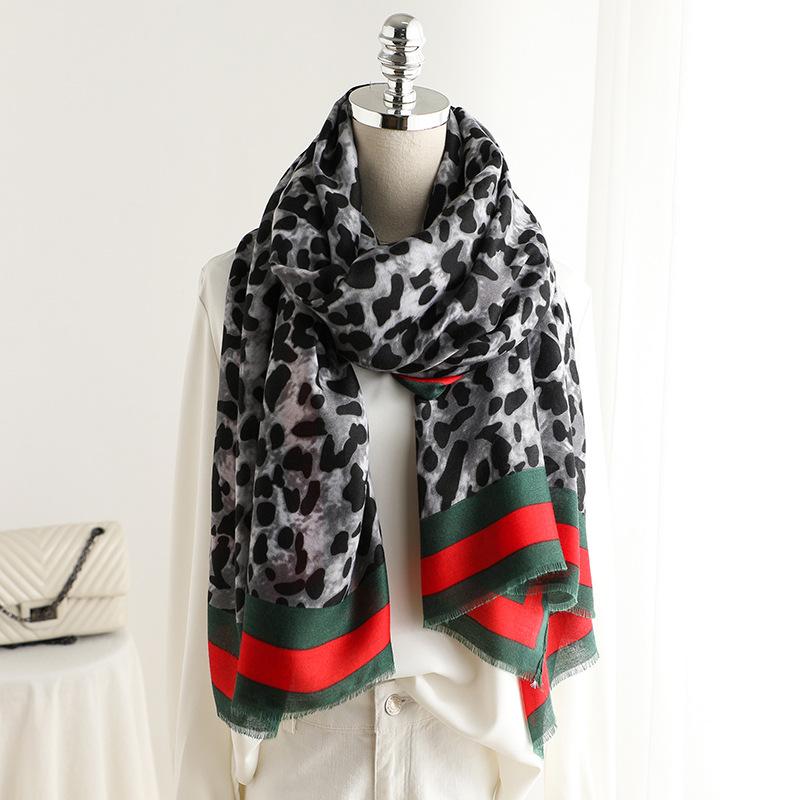 Scarves Leopard Striped Viscose Scarf Autumn Spain Brand Wraps And Hijabs Pashmina Foulards Stole Muslim Sjaal 180*100 2021
Scarves Leopard Striped Viscose Scarf Autumn Spain Brand Wraps And Hijabs Pashmina Foulards Stole Muslim Sjaal 180*100 2021