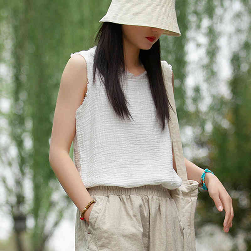 Johnature Women Sleeveless Tank Tops V-Neck Cotton Linen Summer Solid Color Loose Vintage Original Women Tanks 210521, White
Johnature Women Sleeveless Tank Tops V-Neck Cotton Linen Summer Solid Color Loose Vintage Original Women Tanks 210521, White