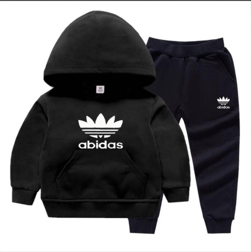 Kids Designer Clothing Sets New Luxury Print Tracksuits Fashion Letter Jackets + Joggers Casual Sports Style Sweatshirt Boys Clothes, White
Kids Designer Clothing Sets New Luxury Print Tracksuits Fashion Letter Jackets + Joggers Casual Sports Style Sweatshirt Boys Clothes, White