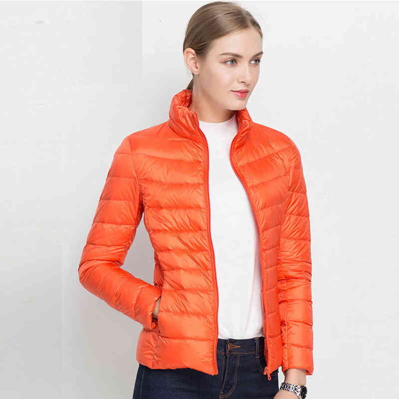 Women 90% Ultra Light White Duck Down Short Jacket Spring Winter s Puffer Portable Windproof Coat 210423