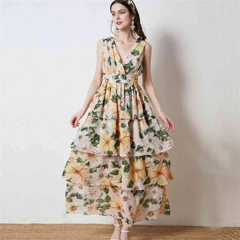 Summer Sexy Backless Floral Print Chiffon Ruffles Cake Dress Women' Sleeveless V-Neck High Waist Bohemia Maxi 210519, Photo color
Summer Sexy Backless Floral Print Chiffon Ruffles Cake Dress Women' Sleeveless V-Neck High Waist Bohemia Maxi 210519, Photo color