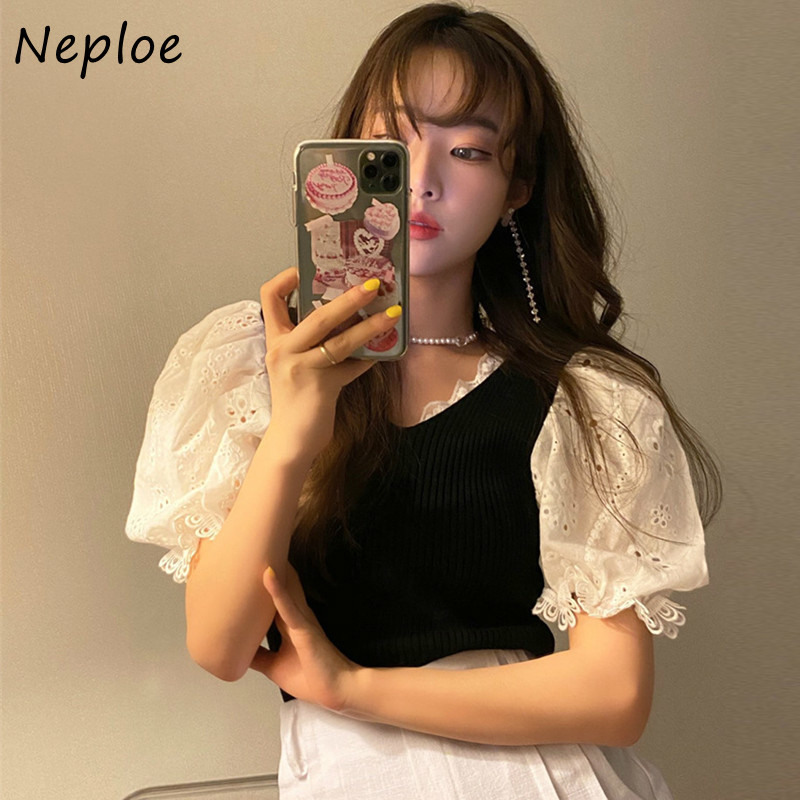 Women's Blouses & Shirts Neploe Korean Retro V-neck Slim Fit Women Blouse 2020 Summer Lace Splicing Sleeve Knitted Female Shirt, Light purple
Women's Blouses & Shirts Neploe Korean Retro V-neck Slim Fit Women Blouse 2020 Summer Lace Splicing Sleeve Knitted Female Shirt, Light purple