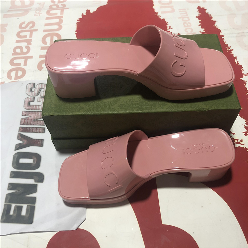 Top Quality Fashion Womens Rubber Slide Sandals Luxury Flip Flops Slippers Shoes Sexy Lady Girls Party Brand Slipper Designer Jelly High Heels Sandal, Black
Top Quality Fashion Womens Rubber Slide Sandals Luxury Flip Flops Slippers Shoes Sexy Lady Girls Party Brand Slipper Designer Jelly High Heels Sandal, Black