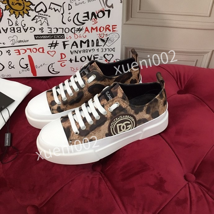 2021 high quality designer boots mens women shoes leather espadrilles flats platform casual espadrille sole sneakers 35-45, 15
2021 high quality designer boots mens women shoes leather espadrilles flats platform casual espadrille sole sneakers 35-45, 15