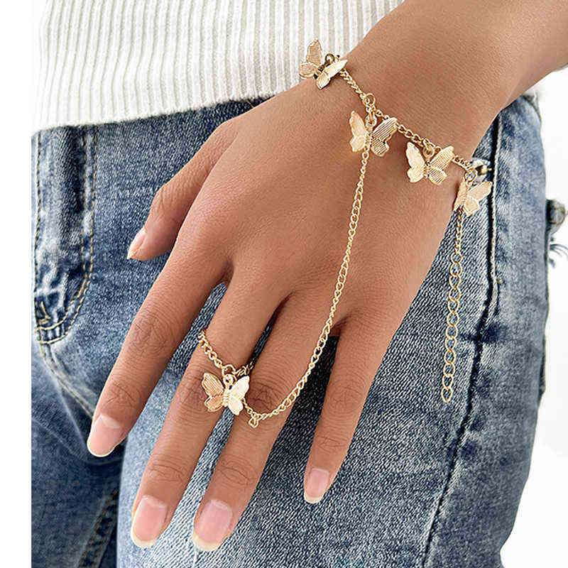 Aprilwell Aesthetic Bracelet With Finger Ring Gold Butterfly Link Wrist Chain For Women Lady Trendy Aesthetic 2021 Jewelry P0814
Aprilwell Aesthetic Bracelet With Finger Ring Gold Butterfly Link Wrist Chain For Women Lady Trendy Aesthetic 2021 Jewelry P0814