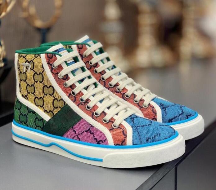 2021 Luxury Designer Shoes Tennis canvas Beige Green washed jacquard denim Women Shoe 1977 sneaker Ace Rubber sole Embroidered Vintage casua, Black
2021 Luxury Designer Shoes Tennis canvas Beige Green washed jacquard denim Women Shoe 1977 sneaker Ace Rubber sole Embroidered Vintage casua, Black