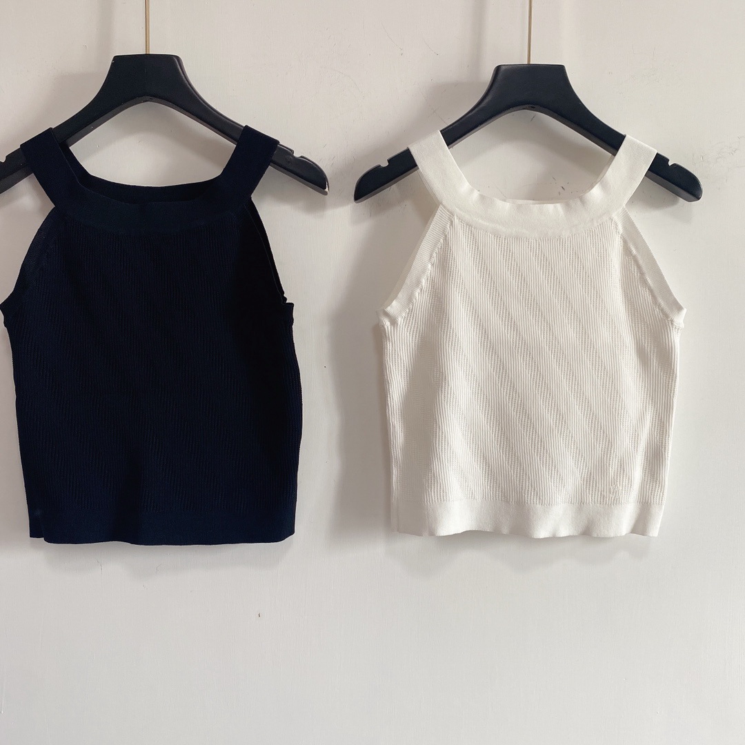 2021 Summer Women Knits Tee Vest Top Woman Sexy Shirt Off Shoulder Tank Casual Sleeveless Backless Shirts, White
2021 Summer Women Knits Tee Vest Top Woman Sexy Shirt Off Shoulder Tank Casual Sleeveless Backless Shirts, White