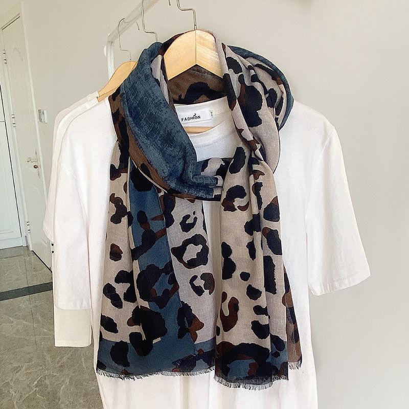 Scarves 2022 Fashion Aztec Leopard Dot Patchwork Fringe Viscose Shawl Scarf Lady High Quality Wrap Pashmina Stole Muslim Hijab 180*90Cm, Blue;gray
Scarves 2022 Fashion Aztec Leopard Dot Patchwork Fringe Viscose Shawl Scarf Lady High Quality Wrap Pashmina Stole Muslim Hijab 180*90Cm, Blue;gray