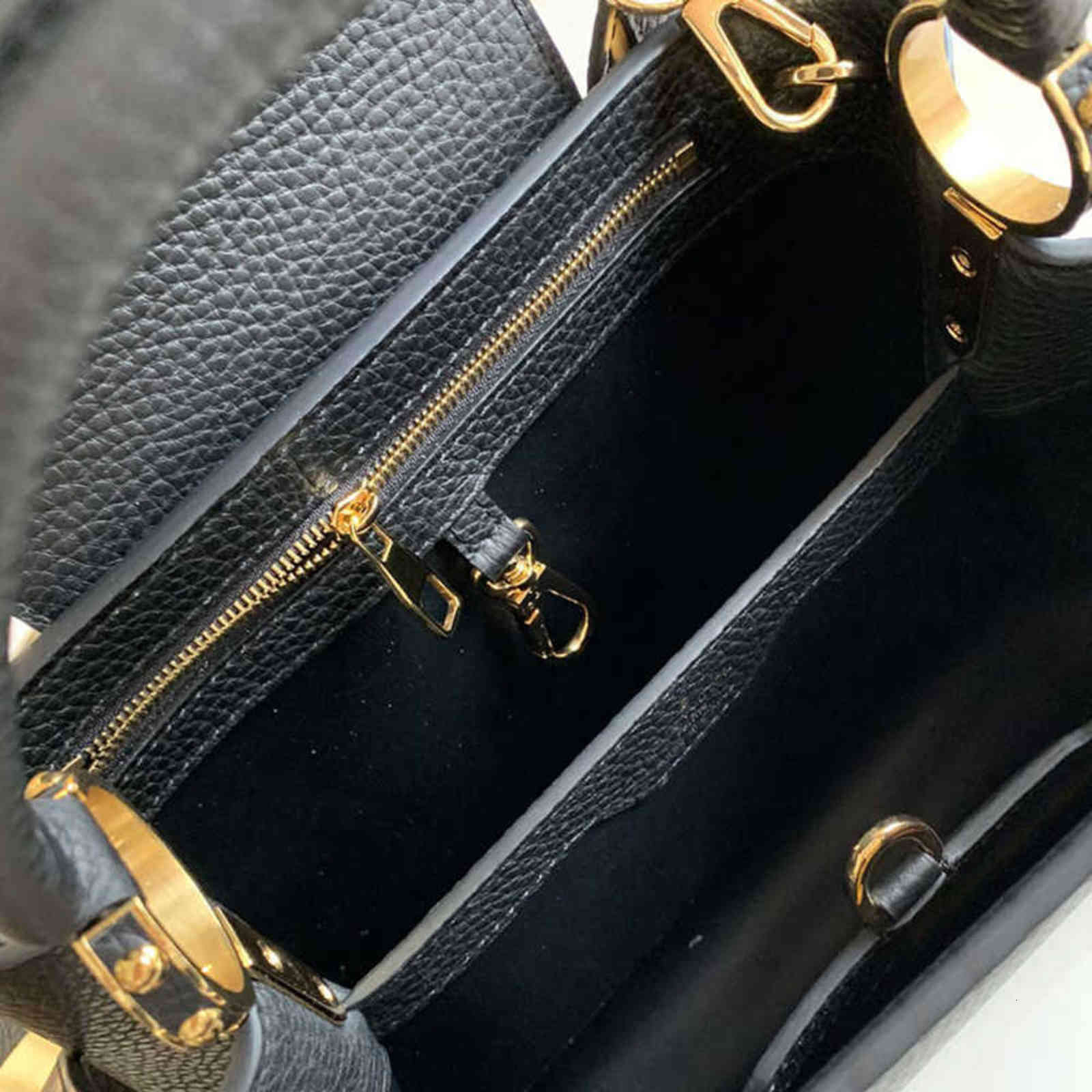 7A+Fashion Top original single copy Leopard grain M57215 leather loulou bag Shoulder Bag Wide shoulder straps Removable shoulder straps bags1th
7A+Fashion Top original single copy Leopard grain M57215 leather loulou bag Shoulder Bag Wide shoulder straps Removable shoulder straps bags1th