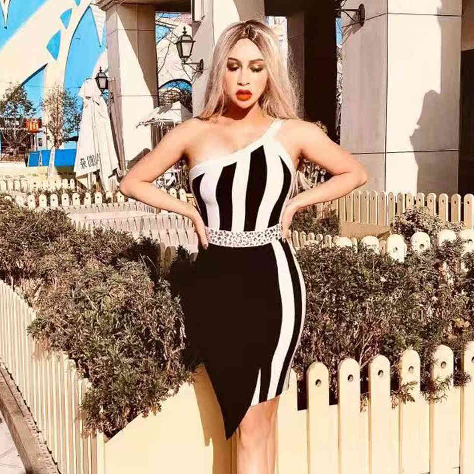 Summer One Shoulder Striped Club Bandage Dress For Women Sexy Sleeveless Diamonds Celebrity Evening Party Dresses 210423