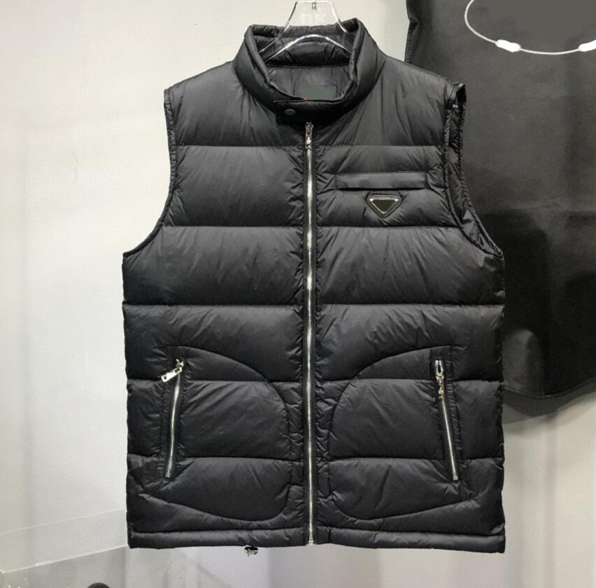 Men's Vests Classic Designer Down Vest Parkas for Mens Women Jacket with Letters Winter 4 Colors Warm Sleeveless Jackets Coats Streetwear High JKRS, White
Men's Vests Classic Designer Down Vest Parkas for Mens Women Jacket with Letters Winter 4 Colors Warm Sleeveless Jackets Coats Streetwear High JKRS, White