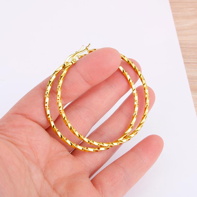 Hoop & Huggie Gold Color Stainless Steel Big Earring For Women Thread Good Quality Wholesale Ear Accessories Fashion Jewelry E0156
Hoop & Huggie Gold Color Stainless Steel Big Earring For Women Thread Good Quality Wholesale Ear Accessories Fashion Jewelry E0156