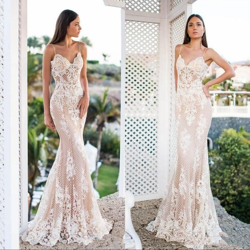 Sexy Boho Lace Mermaid Wedding Dress Spaghetti Straps Long beach Bridal Gowns Pattern Lace Appliqued Middle East Bride Dresses 2022 Summer Robe De Mar