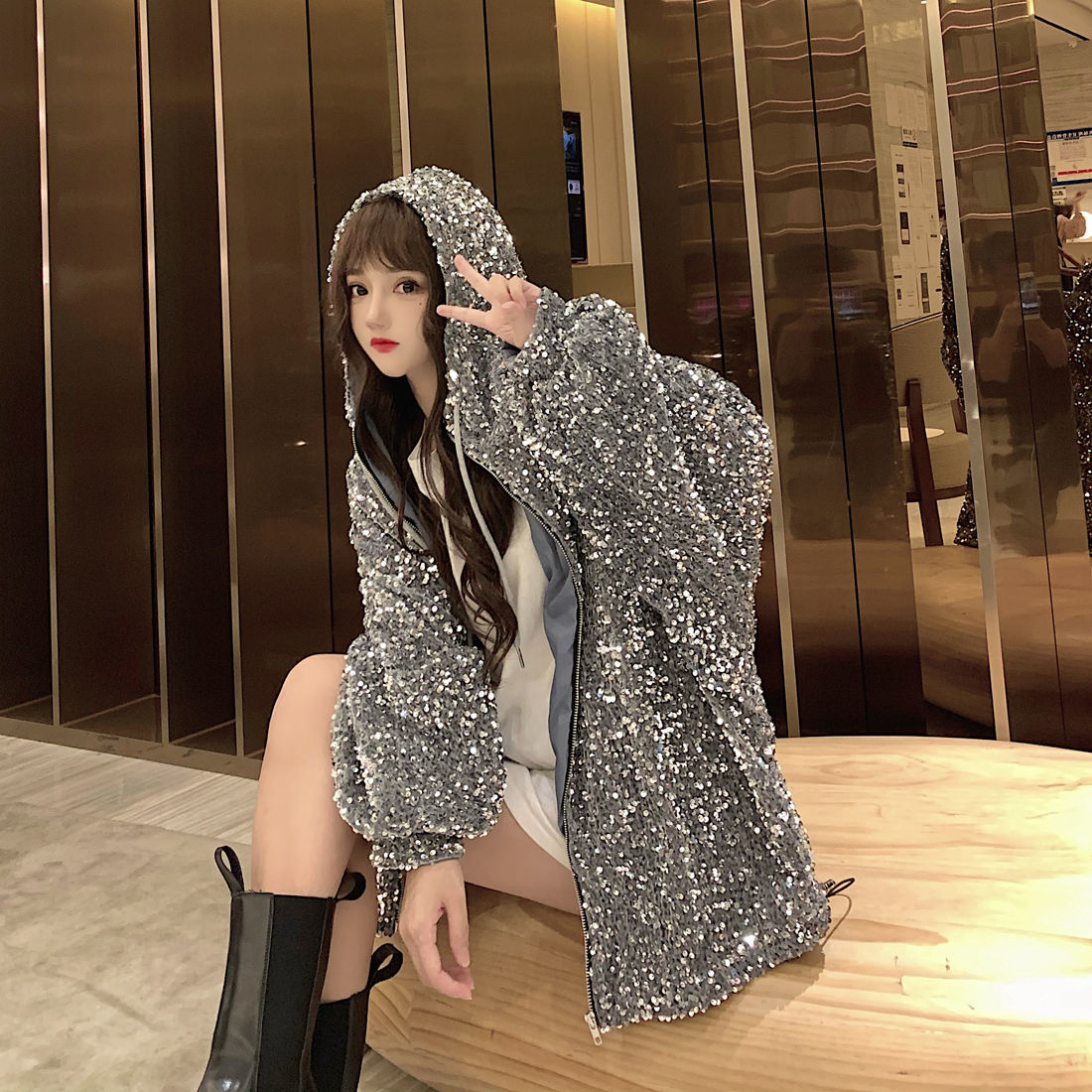 Wonder Shiny Sequined Long Sleeve Jacket Hooded Drawstring Loose Jackets Woman Casual Pocket Winter Coats 210510