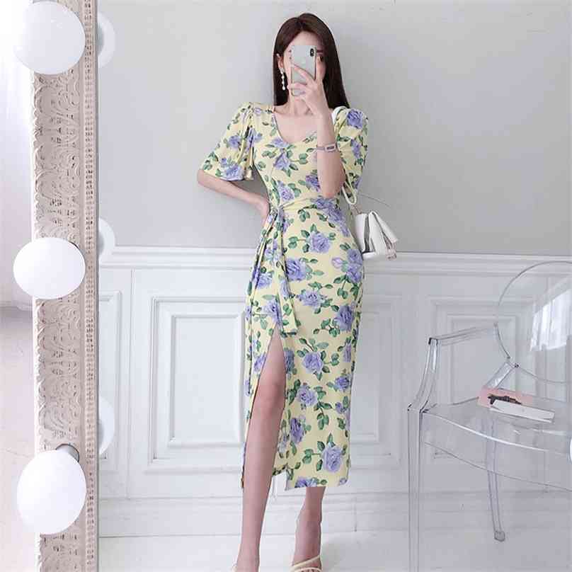 Maxi floral Dress for women Summer Yellow Short Sleeve V neck elegant print Cotton Ladies causal Long Dresses 210602, Design and color
Maxi floral Dress for women Summer Yellow Short Sleeve V neck elegant print Cotton Ladies causal Long Dresses 210602, Design and color