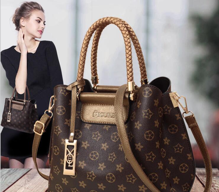 Real soft leather advanced women's bag autumn and winter handbag versatile fashion One Shoulder Messenger
Real soft leather advanced women's bag autumn and winter handbag versatile fashion One Shoulder Messenger