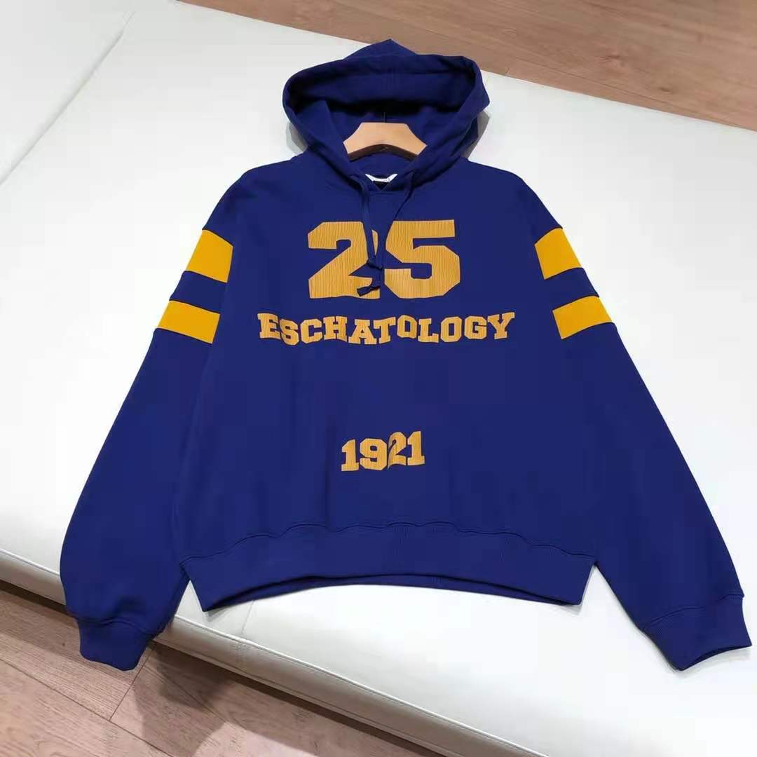 21FW Early autumn Italy pairs Hoodies Letter Printed Hooded Sweatshirt Couple Casual Street Outdoor Men Women Hoodies zdlg50704., Black;brown
21FW Early autumn Italy pairs Hoodies Letter Printed Hooded Sweatshirt Couple Casual Street Outdoor Men Women Hoodies zdlg50704., Black;brown