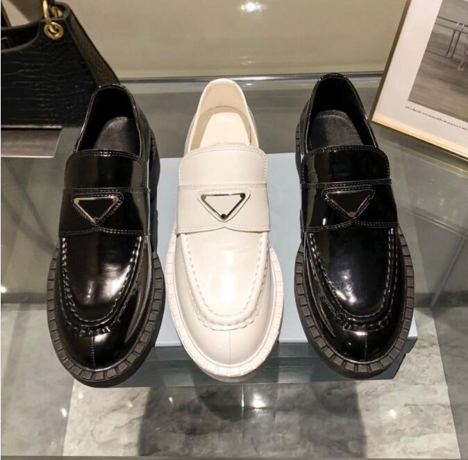 Designer fashion women 2021Top Quality Classic Platform casual shoes Genuine leather thick soles Flat luxury low-top 100% Metal buckle Black
Designer fashion women 2021Top Quality Classic Platform casual shoes Genuine leather thick soles Flat luxury low-top 100% Metal buckle Black