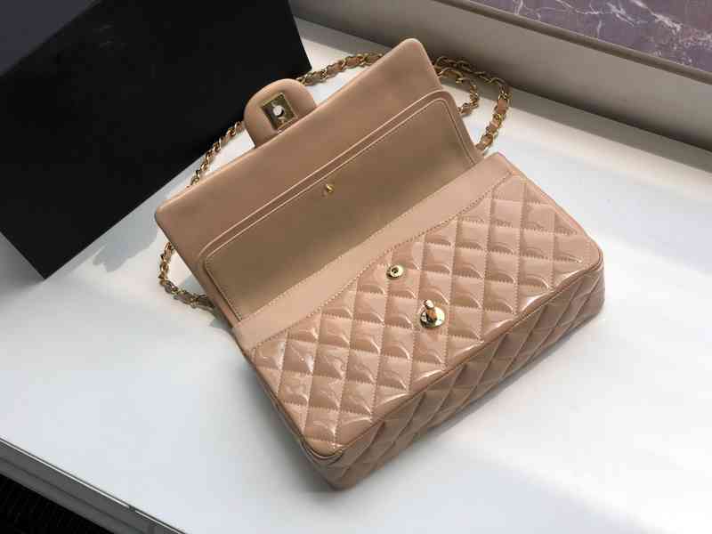 bag Pretty Patent leather bag for women luxury design top quality 1:1 shoulder bags gold silver chain handbag 20 25 30cm, Extra cost
bag Pretty Patent leather bag for women luxury design top quality 1:1 shoulder bags gold silver chain handbag 20 25 30cm, Extra cost