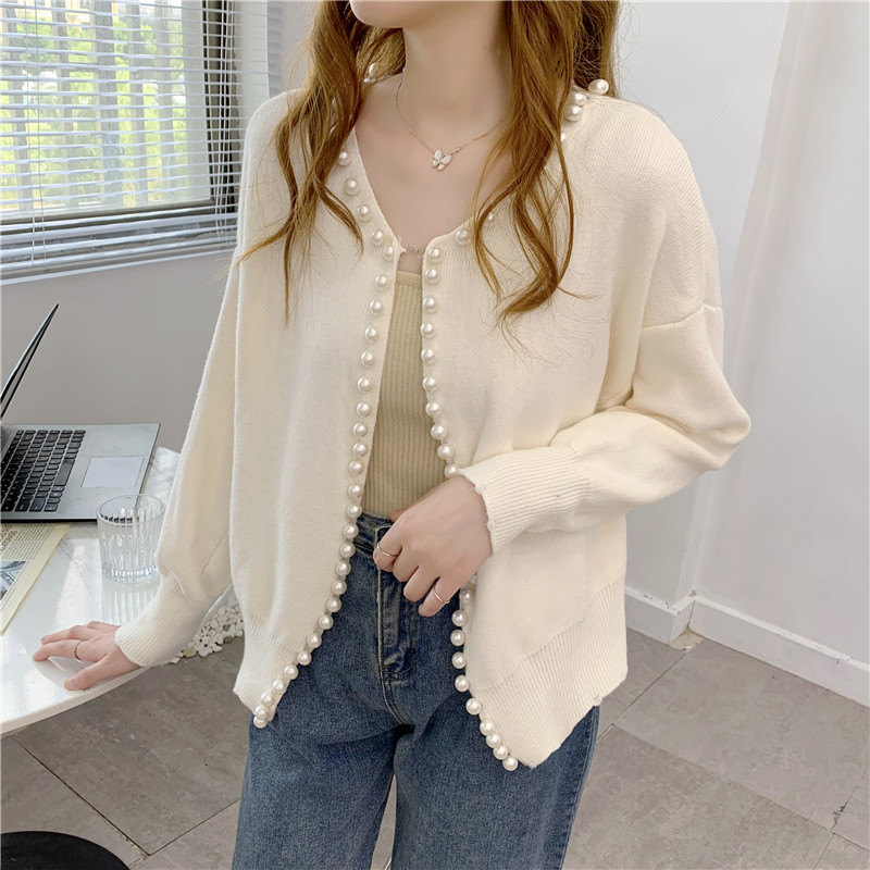 Women's Sweaters Casual short-knit female cardigan knitted tights pearl tops Korean garnish style autumn streetwear women's blouses WF91, 1# shoe box
Women's Sweaters Casual short-knit female cardigan knitted tights pearl tops Korean garnish style autumn streetwear women's blouses WF91, 1# shoe box