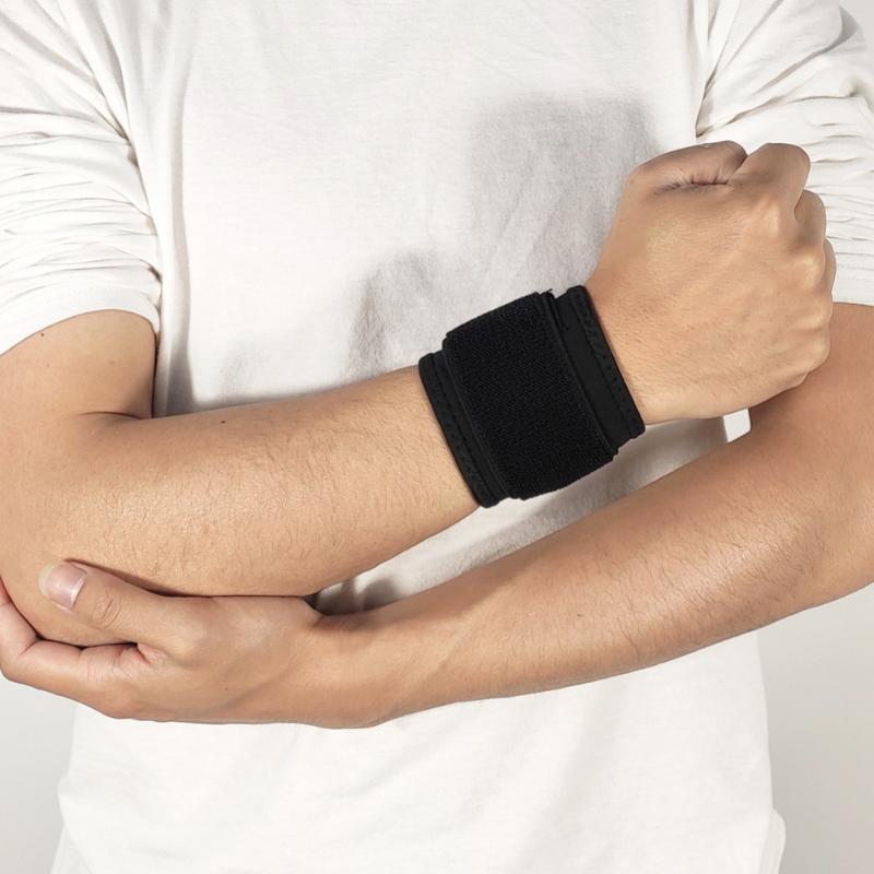Wrist Support 1PCS Adjustable Sport Wristband Weightlifting Wrap Bandage Band Gym Strap Safety Sports Protector Hand Bands, Black
Wrist Support 1PCS Adjustable Sport Wristband Weightlifting Wrap Bandage Band Gym Strap Safety Sports Protector Hand Bands, Black