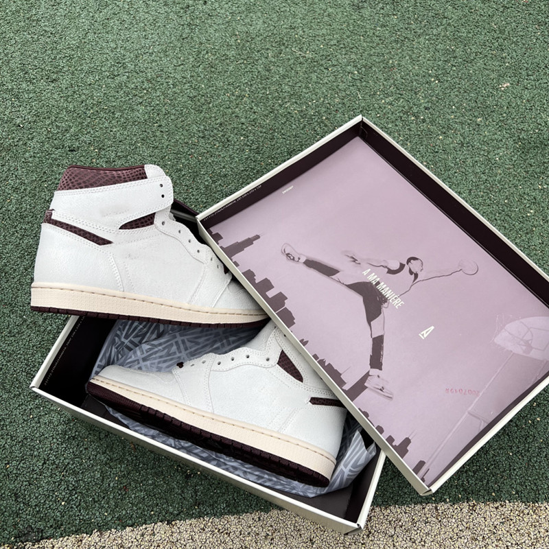 2021 A Ma Maniere x 1 High OG Brotherhood Mens Basketball Shoes For Men 1s Sports Womens Sneakers Trainers Chaussures Size 36-47
2021 A Ma Maniere x 1 High OG Brotherhood Mens Basketball Shoes For Men 1s Sports Womens Sneakers Trainers Chaussures Size 36-47