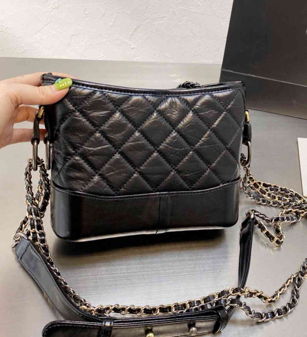 women ladies Luxury famous diamond lattice handbags gabrielle large shoulder bucket crossbody bag casual tote flap ultra matte, Black
women ladies Luxury famous diamond lattice handbags gabrielle large shoulder bucket crossbody bag casual tote flap ultra matte, Black